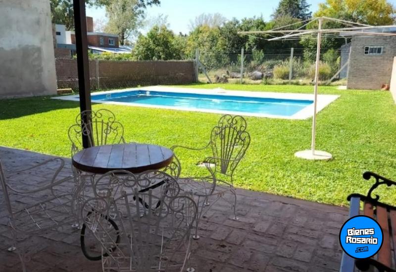 Casas - Funes - Venta