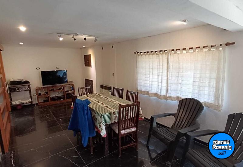 Casas - Rosario -  Alquiler