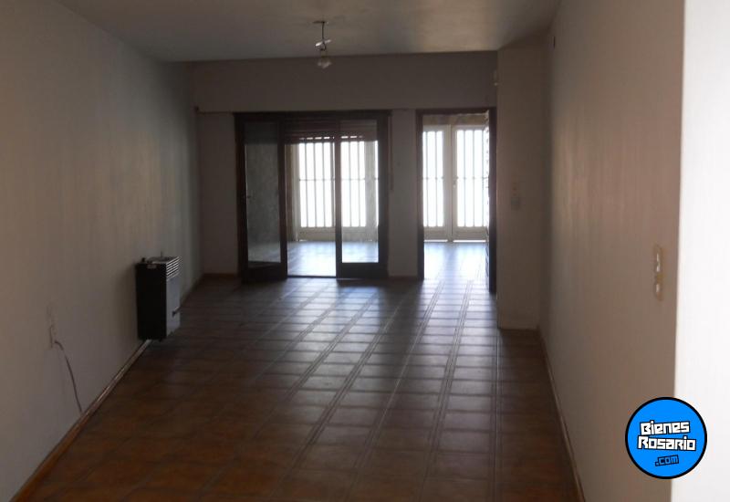 Casas - Rosario -  Alquiler