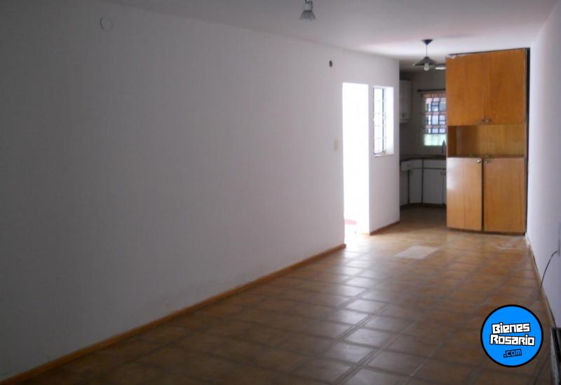 Casas - Rosario -  Alquiler
