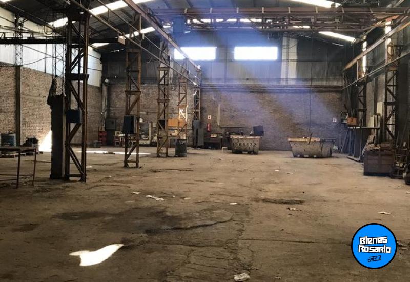 Galpones / Depósitos - Rosario - Venta