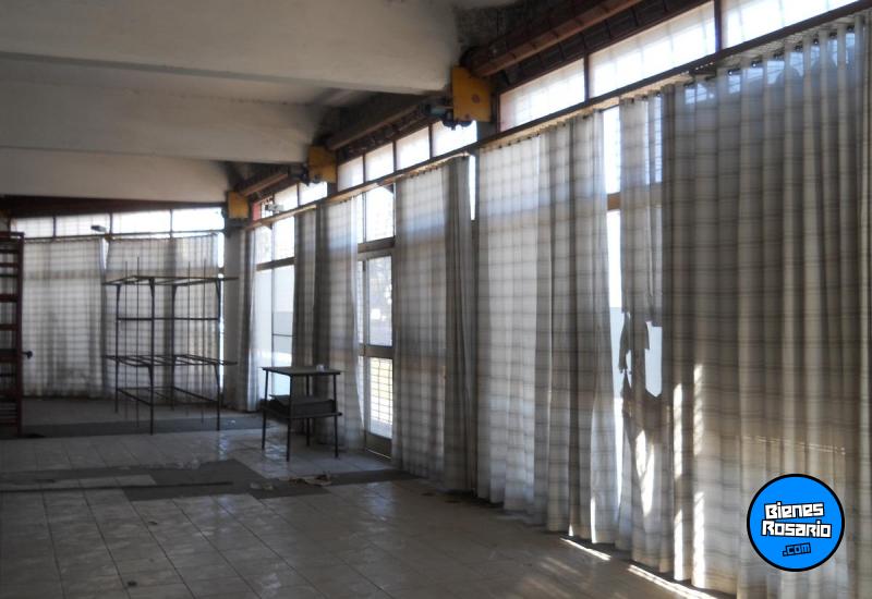 Galpones / Depósitos - Rosario - Venta