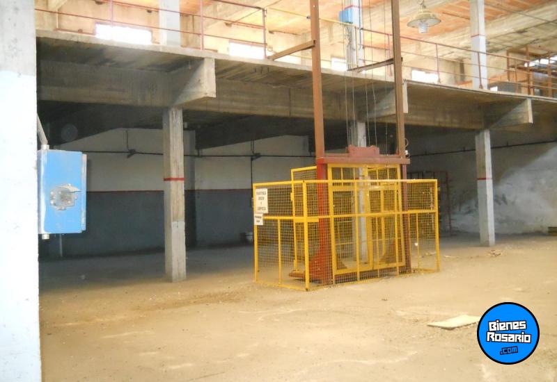 Galpones / Depósitos - Rosario - Venta