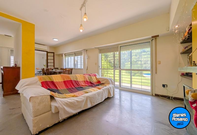 Casas - Funes - Venta
