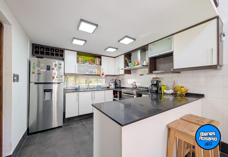 Casas - Funes - Venta