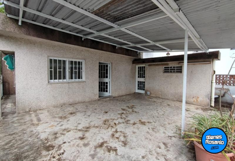 Casas - Rosario -  Alquiler