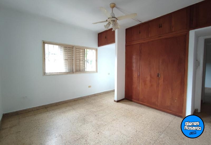 Casas - Rosario -  Alquiler