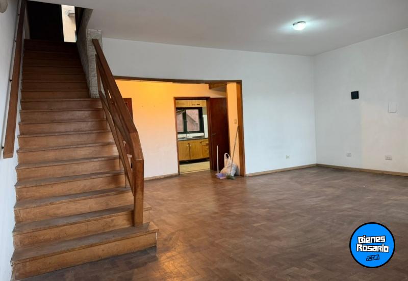 Casas - Rosario -  Alquiler