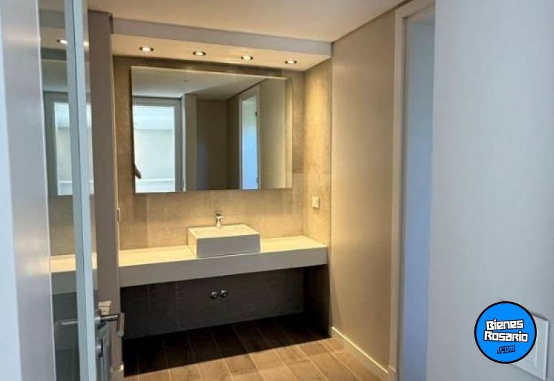 Casas - Funes - Venta