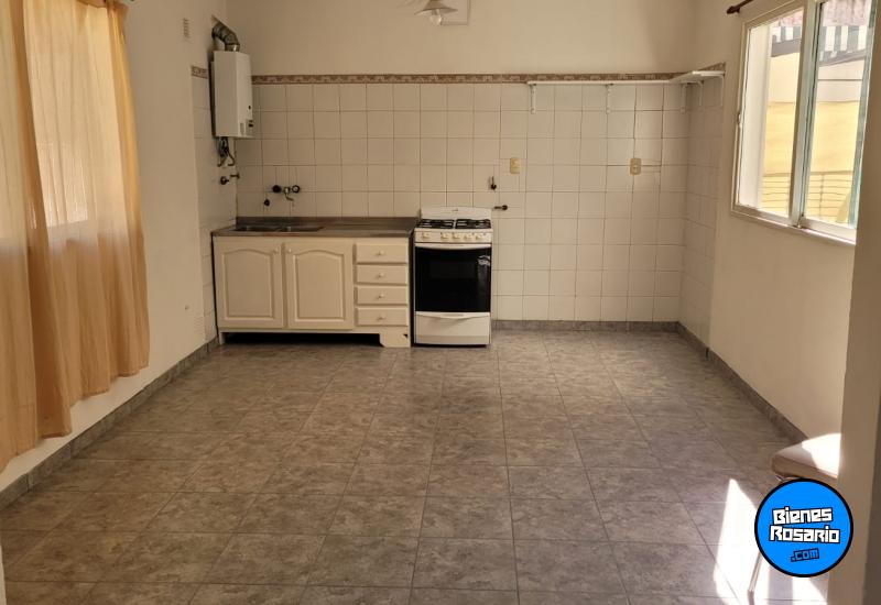 Departamentos de pasillo - Rosario -  Alquiler