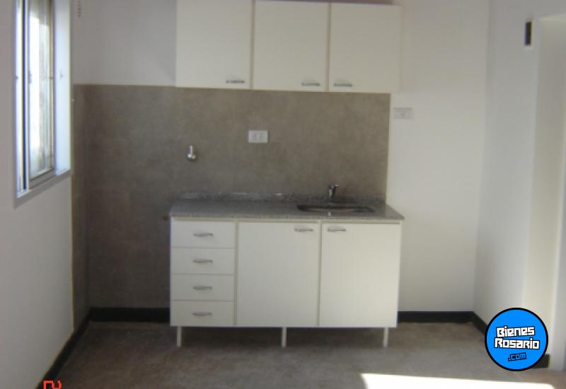 Departamentos de pasillo - Rosario -  Alquiler
