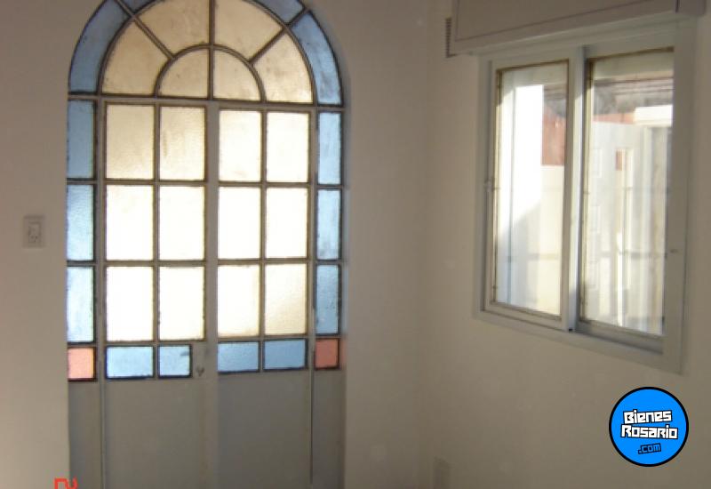 Departamentos de pasillo - Rosario -  Alquiler