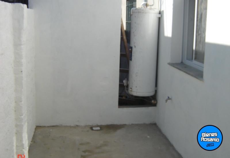 Departamentos de pasillo - Rosario -  Alquiler