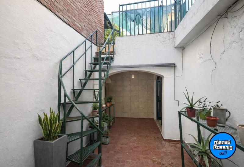 Departamentos de pasillo - Rosario - Venta
