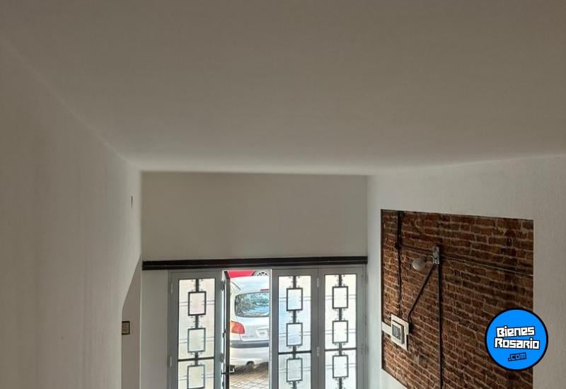 Casas - Rosario -  Alquiler