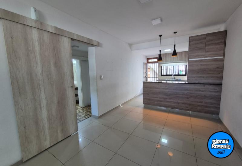 Casas - Rosario -  Alquiler