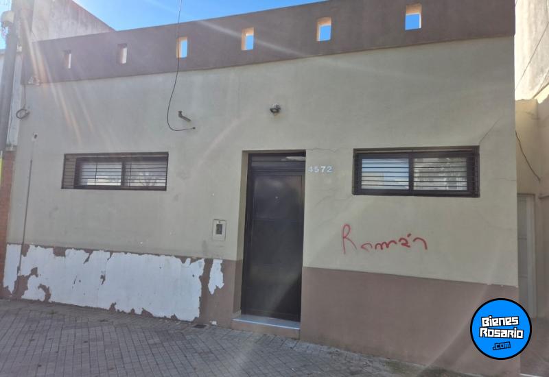 Casas - Rosario -  Alquiler