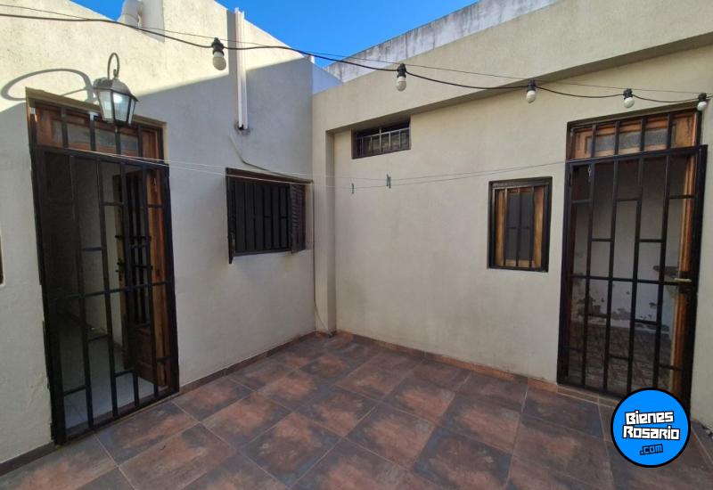 Casas - Rosario -  Alquiler