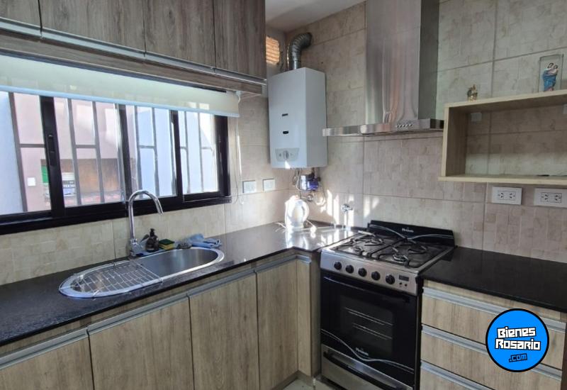 Casas - Rosario -  Alquiler