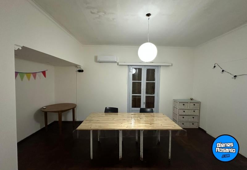 Casas - Rosario -  Alquiler