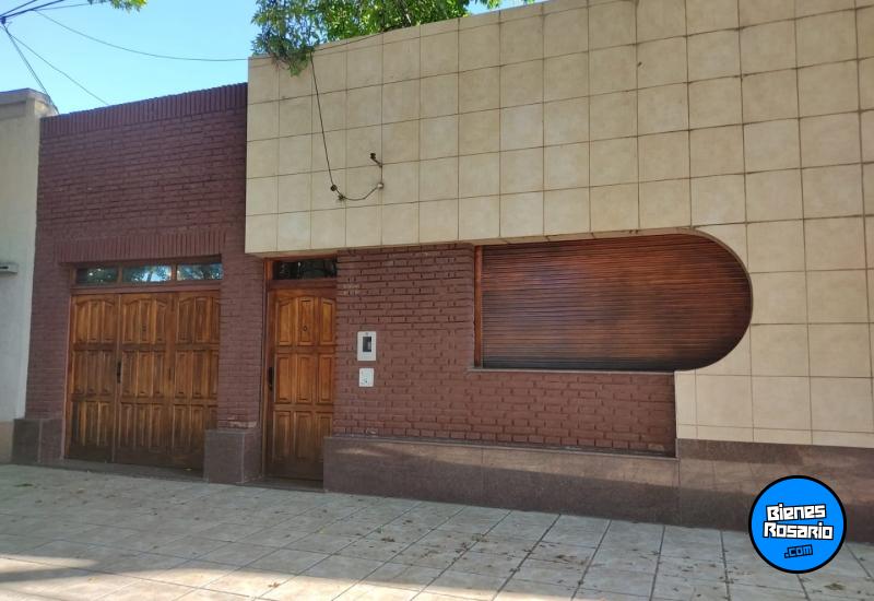 Casas - Rosario -  Alquiler