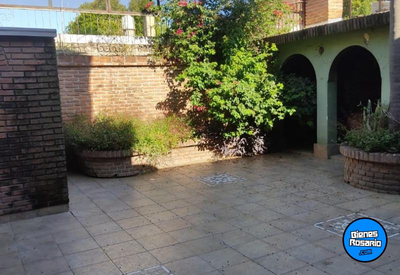 Casas - Rosario -  Alquiler