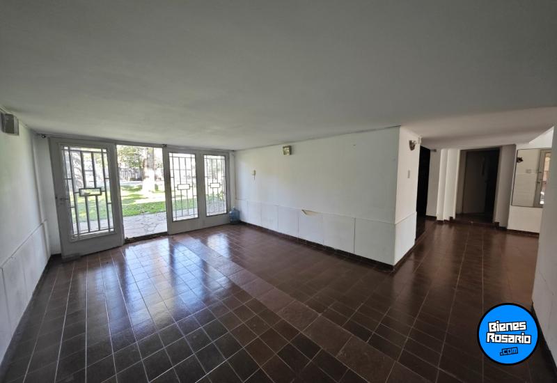 Casas - Funes -  Alquiler