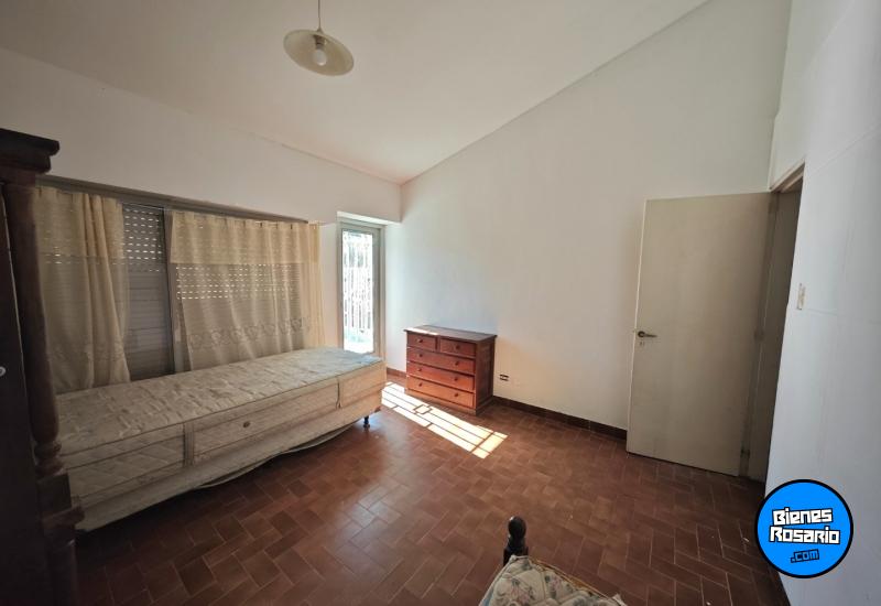 Casas - Funes -  Alquiler