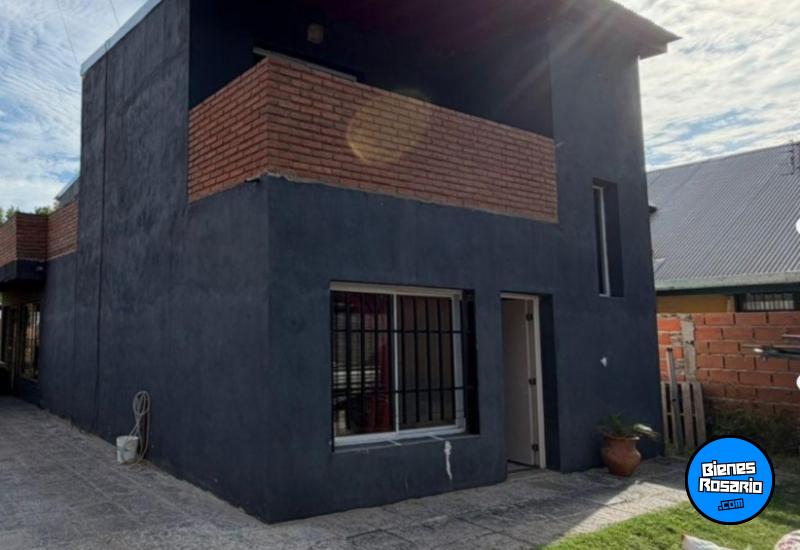 Casas - Funes - Venta
