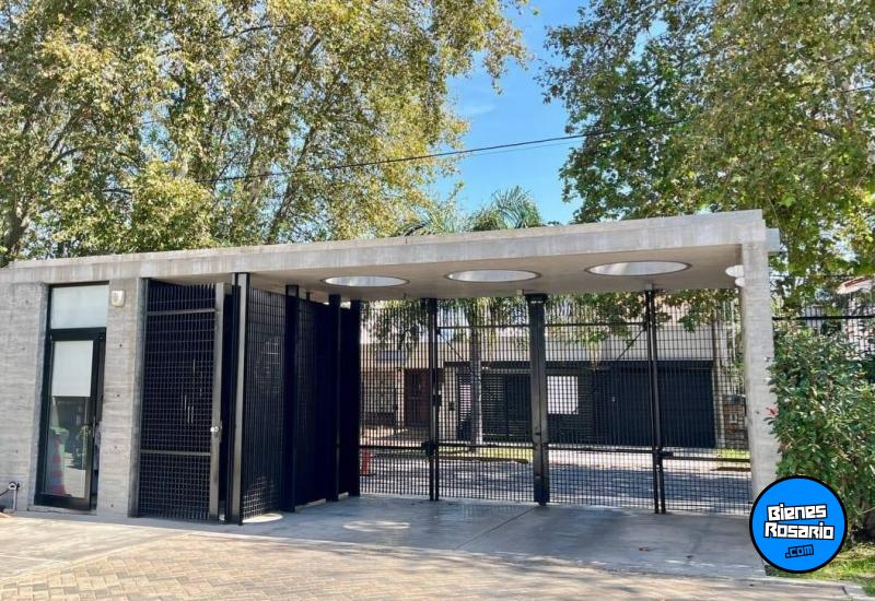 Casas - Rosario -  Alquiler