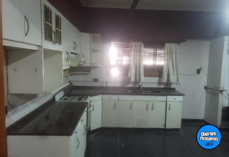 Casas - Rosario -  Alquiler