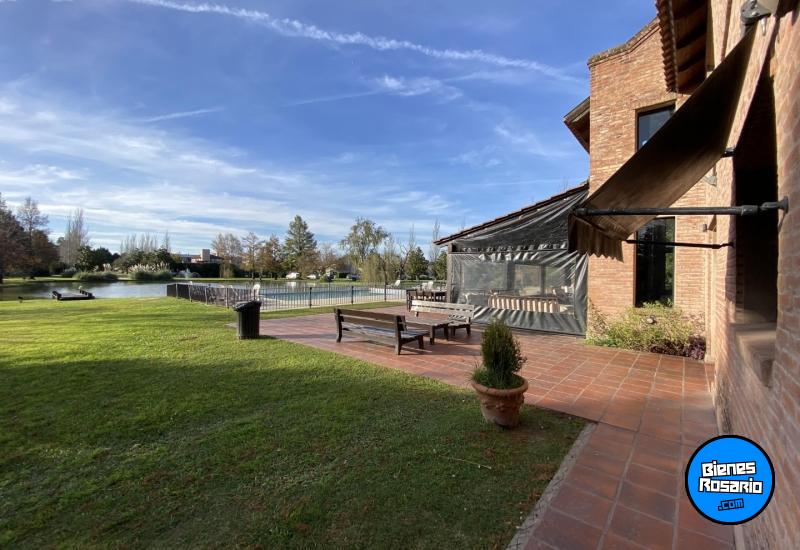 Casas - Ibarlucea - Venta