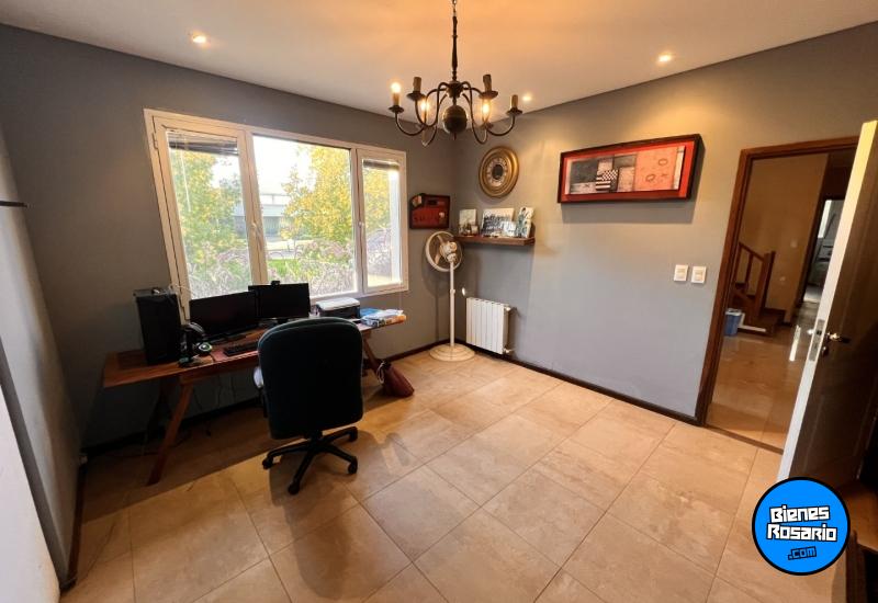 Casas - Funes - Venta