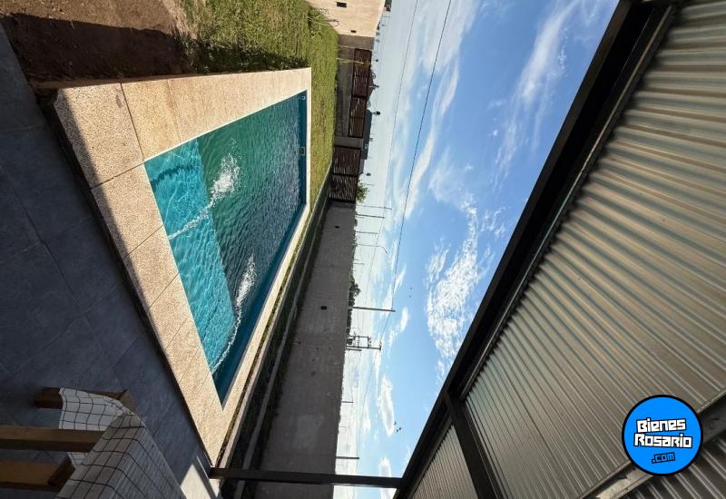 Casas -  Alquiler