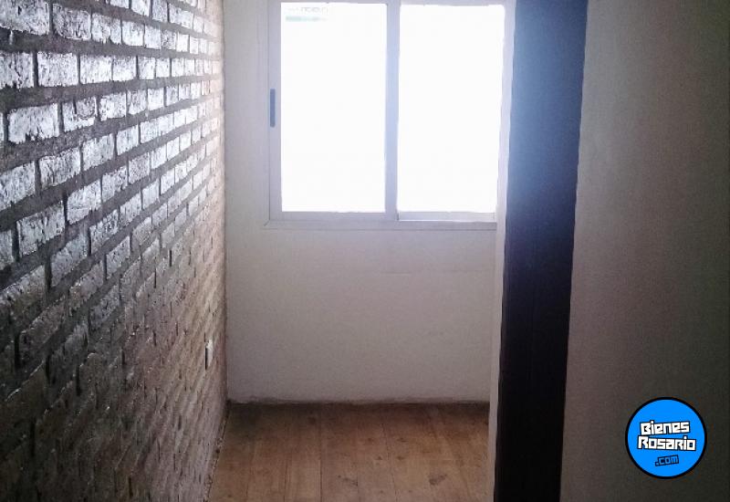 Departamentos de pasillo - Rosario - Venta