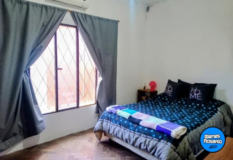 Casas - Rosario -  Alquiler