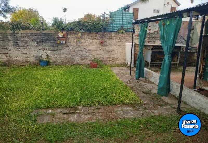 Casas - Rosario -  Alquiler