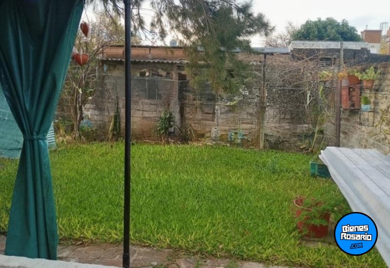 Casas - Rosario -  Alquiler