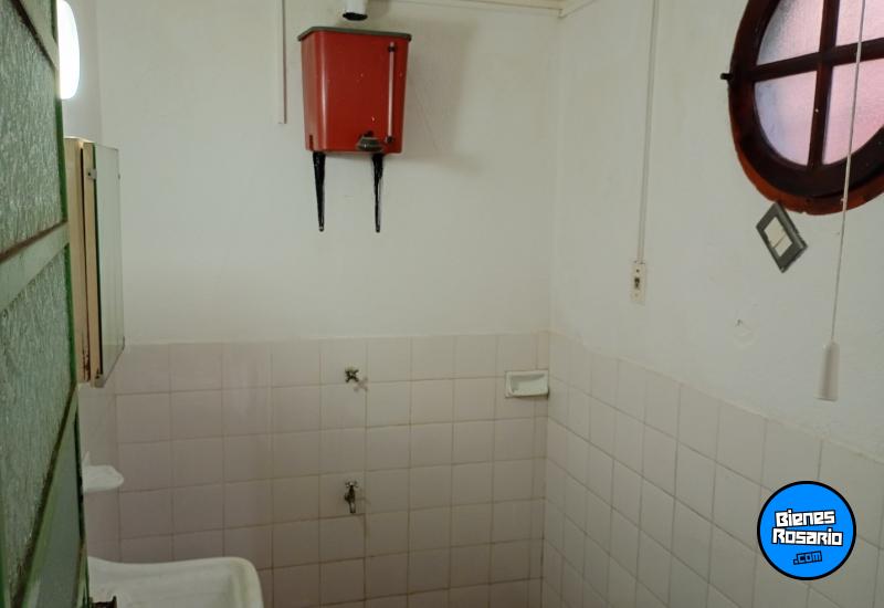 Casas - Rosario -  Alquiler