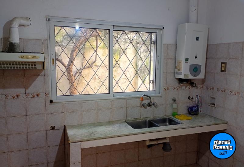 Casas - Rosario -  Alquiler