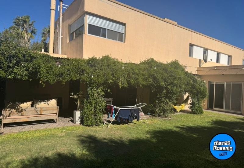 Casas - Funes - Venta