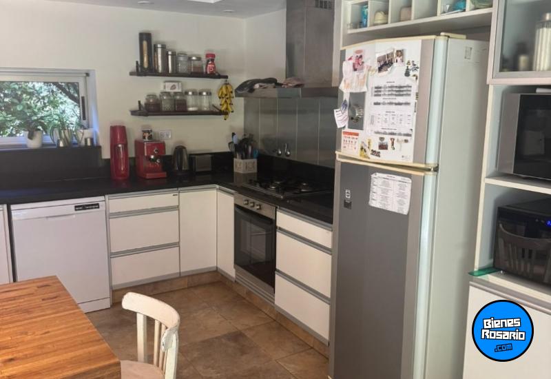 Casas - Funes - Venta