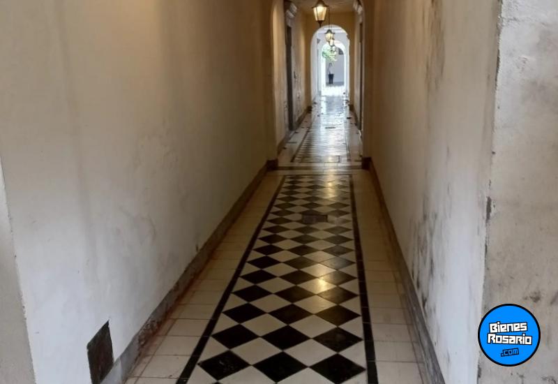 Departamentos de pasillo - Rosario - Venta