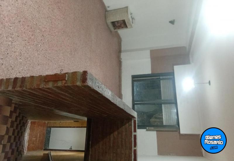 Casas - Rosario -  Alquiler