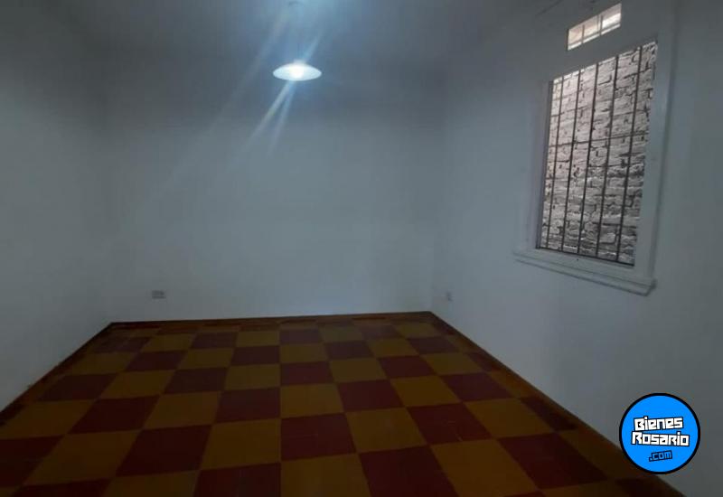Casas - Rosario -  Alquiler