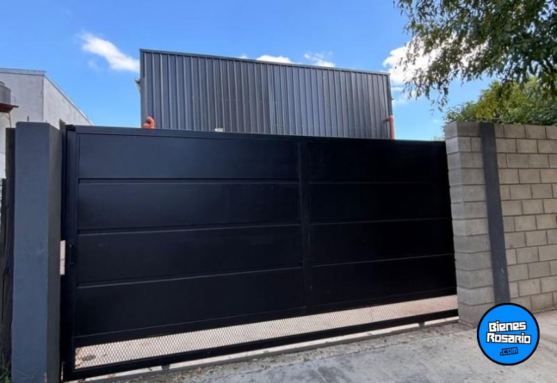 Galpones / Depósitos - San Lorenzo - Venta