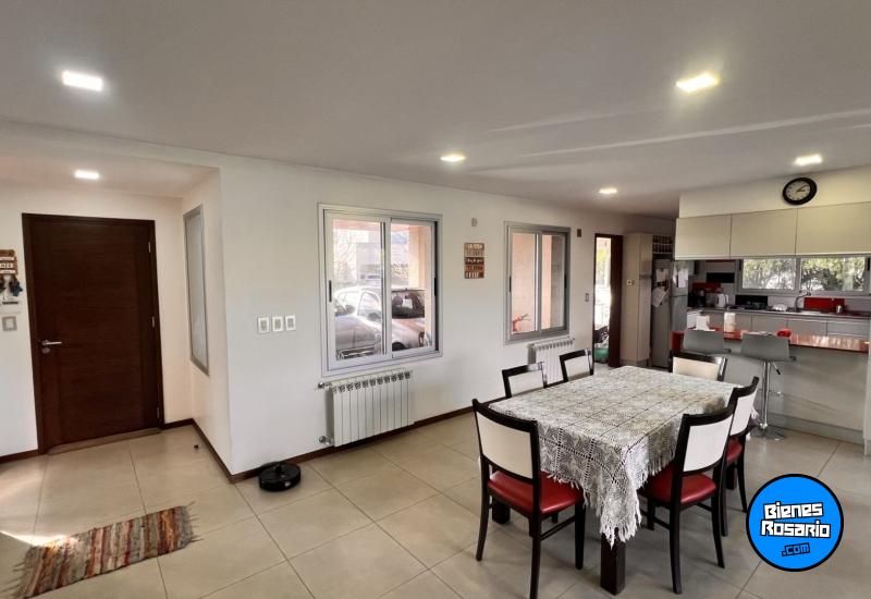 Casas - Funes - Venta