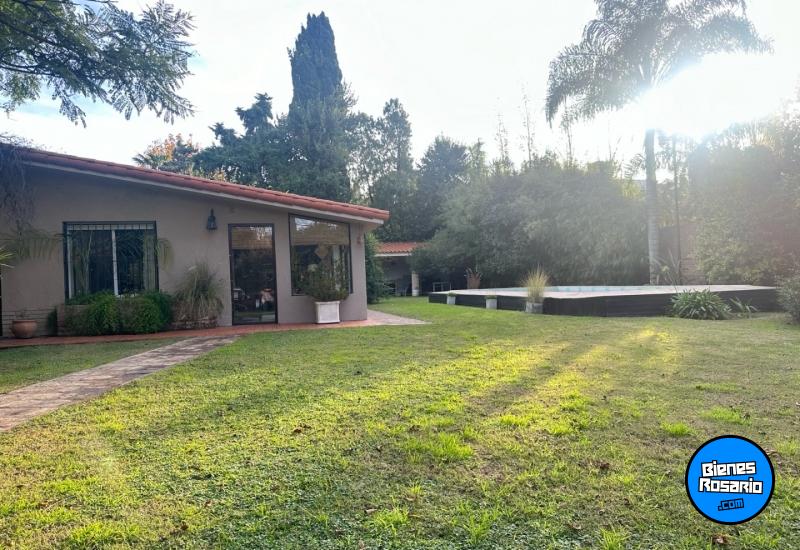 Casas - Funes -  Alquiler