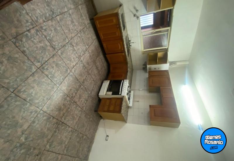 Casas - Rosario -  Alquiler