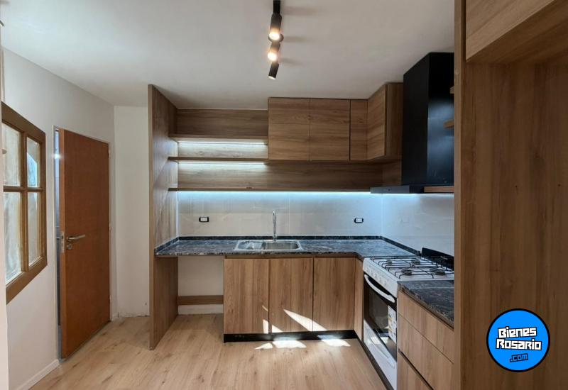 Departamentos de pasillo - Rosario - Venta